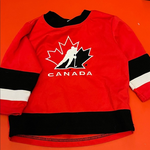 Baby Team Canada Jersey - Picture 1 of 3